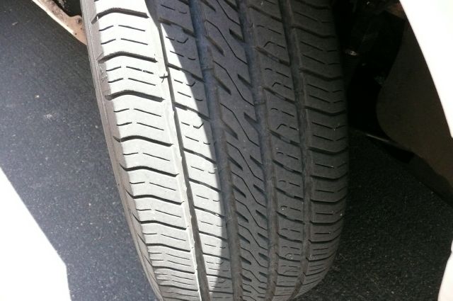 1996 Lincoln Continental Base