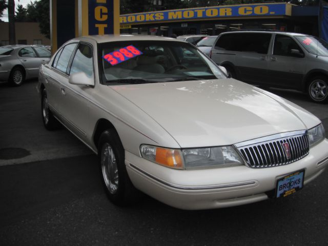 1997 Lincoln Continental Base