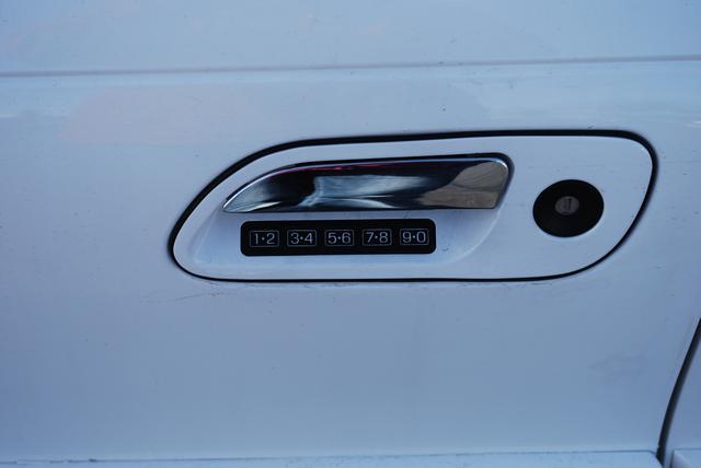 1998 Lincoln Continental Base