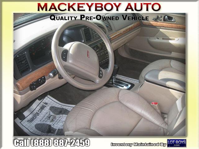 1998 Lincoln Continental SE Sedan