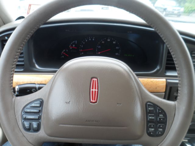 1998 Lincoln Continental Base
