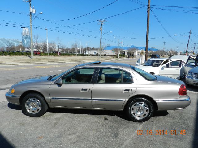 1999 Lincoln Continental Sport Utility 4WD