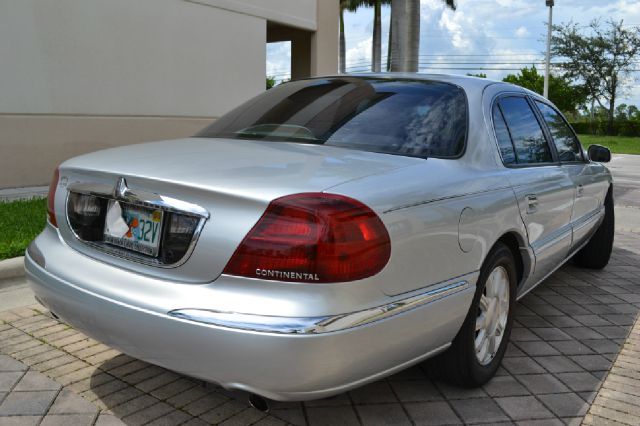 1999 Lincoln Continental Base