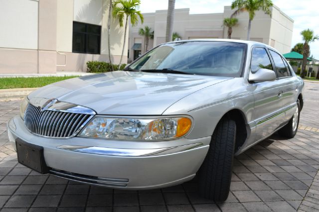 1999 Lincoln Continental Base