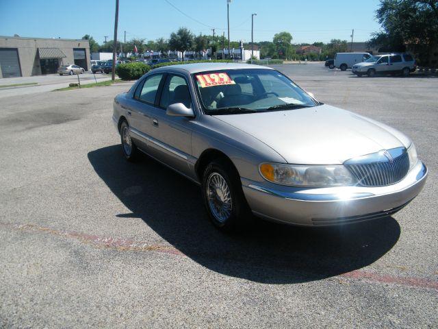 1999 Lincoln Continental Base