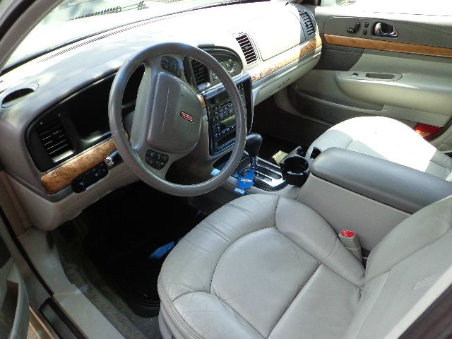 1999 Lincoln Continental Base