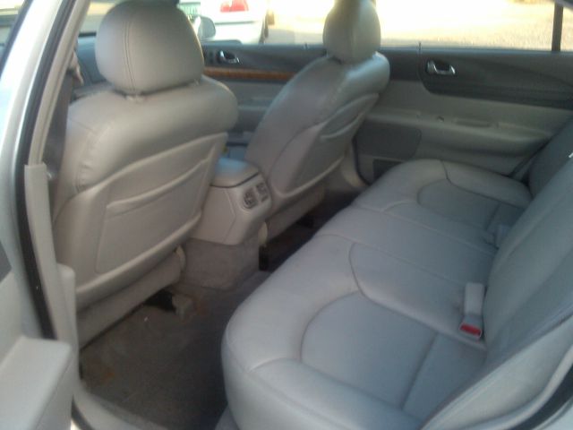 2000 Lincoln Continental Base