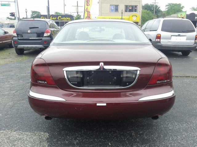 2001 Lincoln Continental Base
