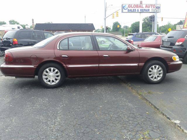 2001 Lincoln Continental Base