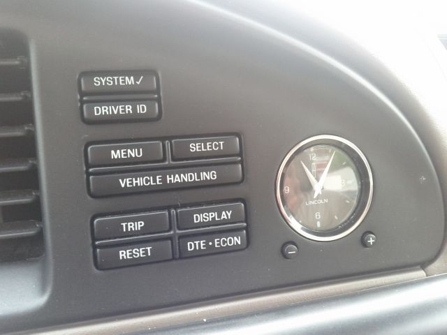 2001 Lincoln Continental Base