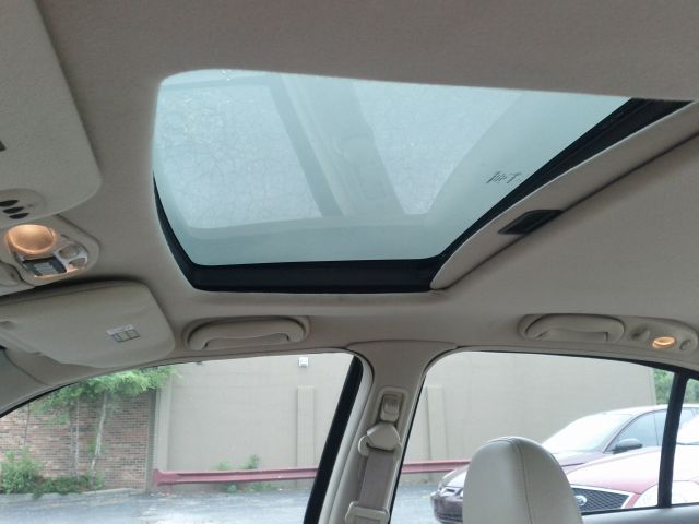 2001 Lincoln Continental Base