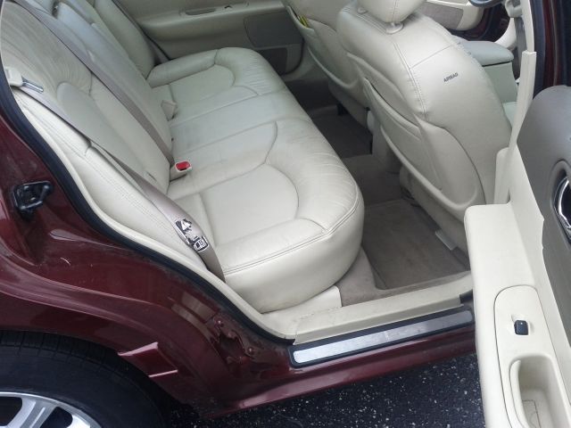 2001 Lincoln Continental Base