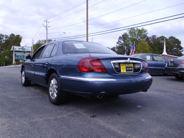 2001 Lincoln Continental Base