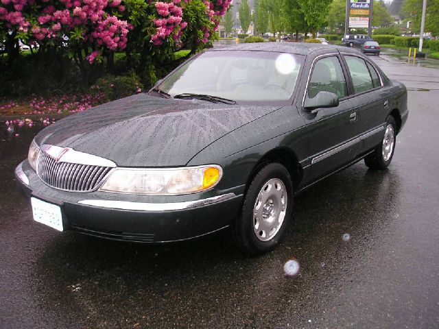 2001 Lincoln Continental Base