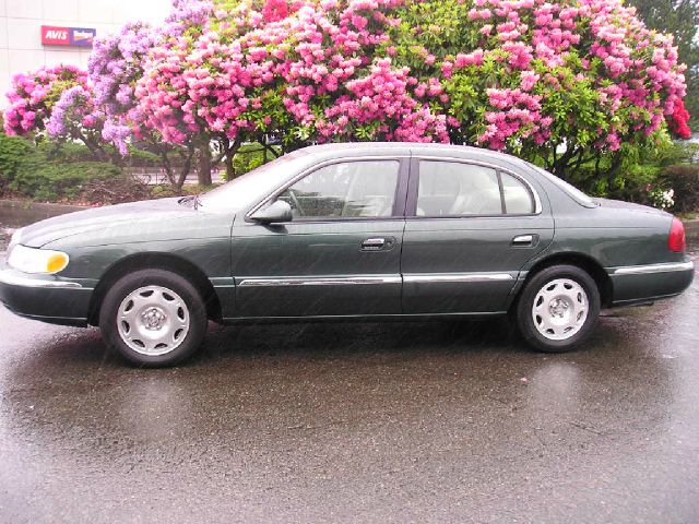 2001 Lincoln Continental Base