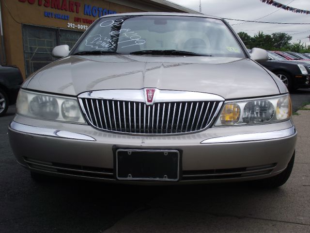 2002 Lincoln Continental EX 4x4 AT