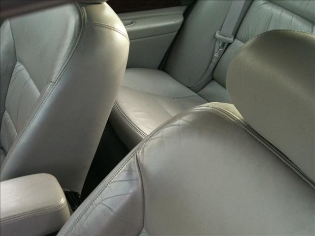 2000 Lincoln LS Red Line