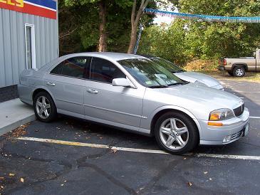 2000 Lincoln LS Red Line