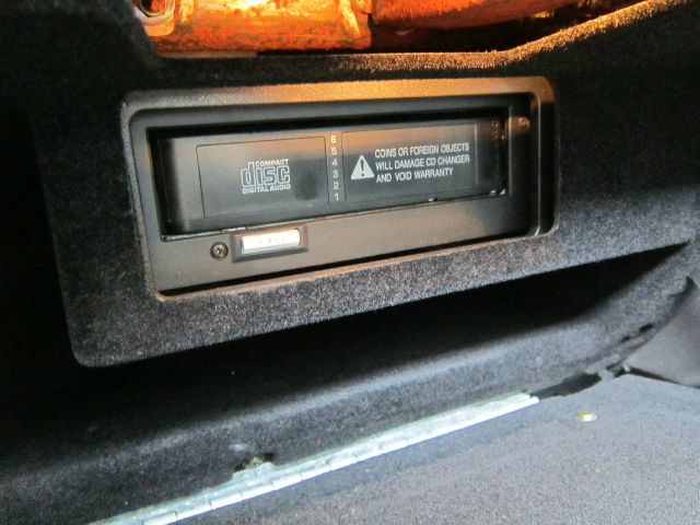 2002 Lincoln LS XL, SLT, 4.2l, LTHR Bkts, AM-F