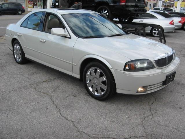 2004 Lincoln LS LS, Crew Cab, 4x4