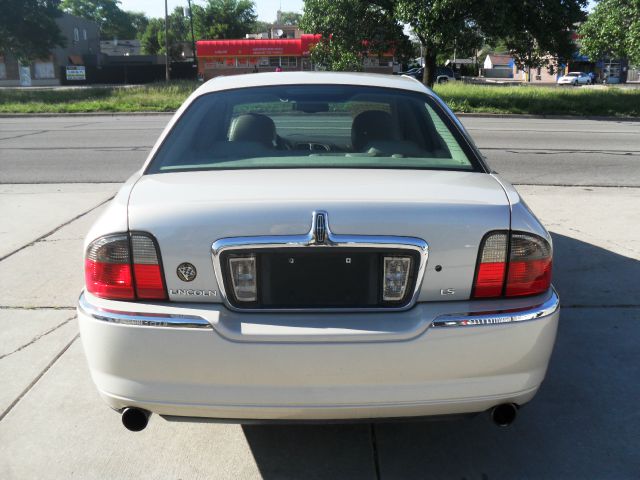 2004 Lincoln LS R25