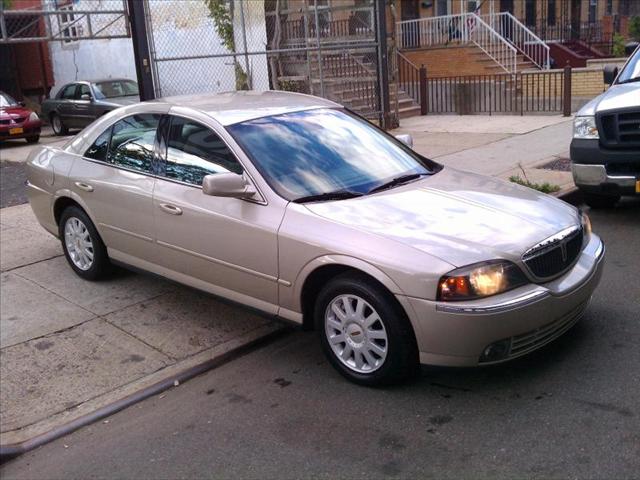 2004 Lincoln LS LS, Crew Cab, 4x4
