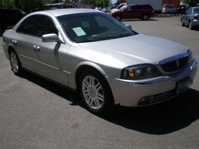 2005 Lincoln LS Red Line