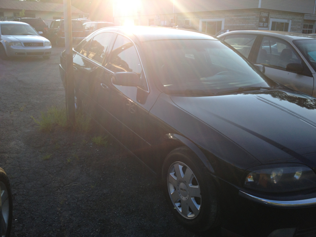 2005 Lincoln LS L300 Sedan