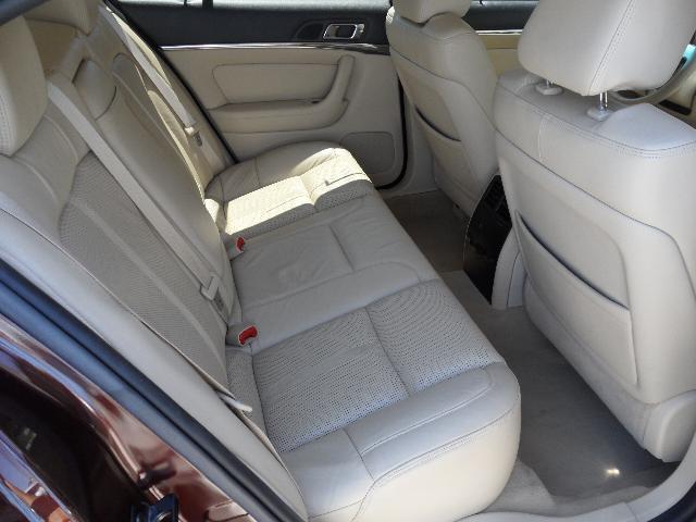 2009 Lincoln MKS Base