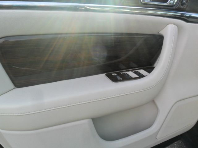 2009 Lincoln MKS Limited