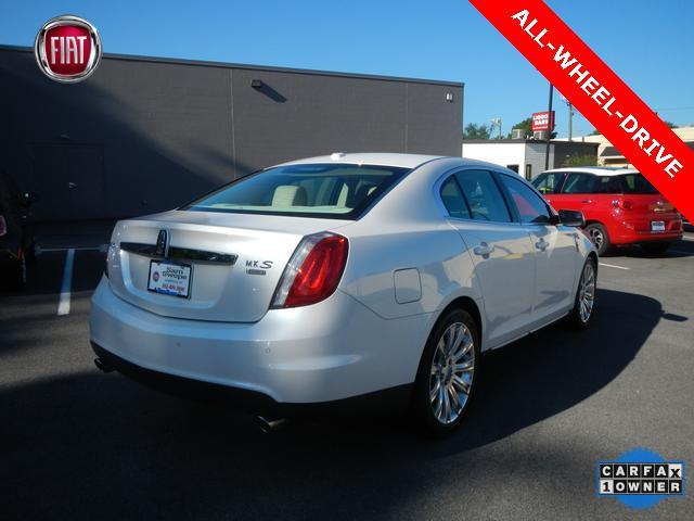 2010 Lincoln MKS Unknown