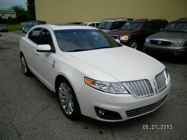 2011 Lincoln MKS 4WD 4dr 2500 SLT W/4sb