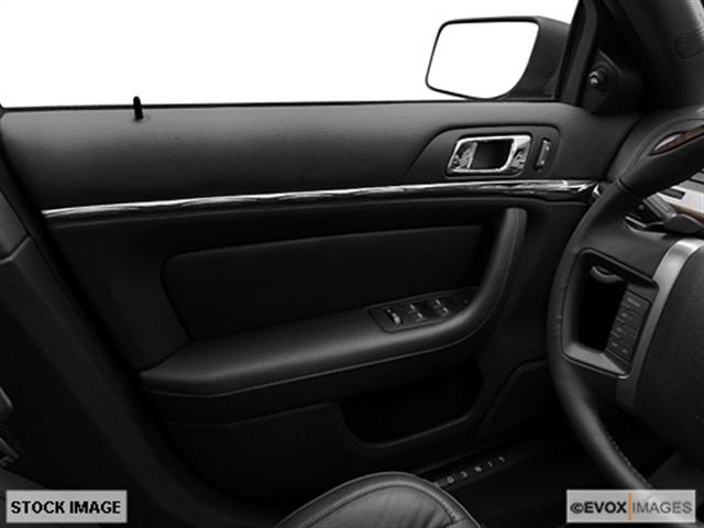 2011 Lincoln MKS Unknown