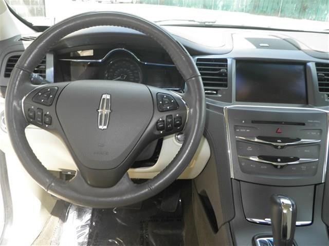 2013 Lincoln MKS Unknown