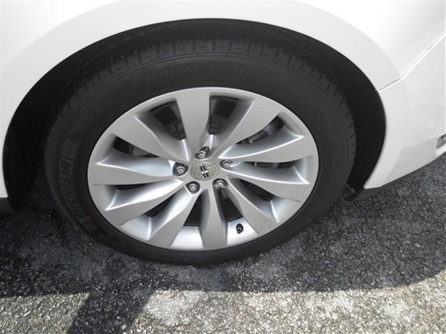 2013 Lincoln MKS Unknown