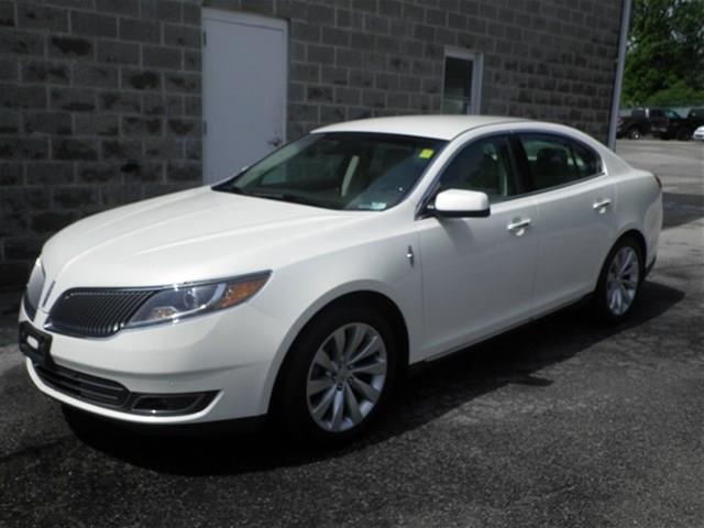 2013 Lincoln MKS Unknown