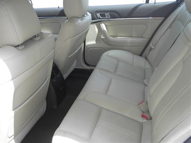 2013 Lincoln MKS Unknown