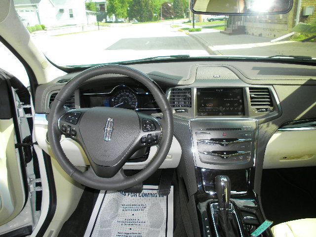 2013 Lincoln MKS C350 Luxury