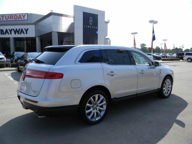 2010 Lincoln MKT HB STD