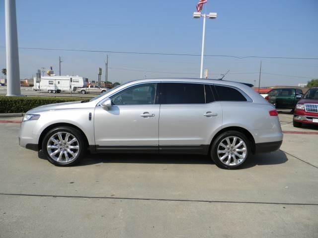 2010 Lincoln MKT HB STD