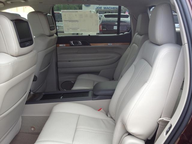 2012 Lincoln MKT Xlt Lariet 4dr