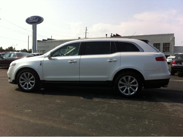 2013 Lincoln MKT Xlt Lariet 4dr
