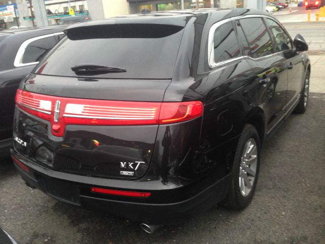2014 Lincoln MKT Laramie Longhorn Ed 6 1/3 Ft