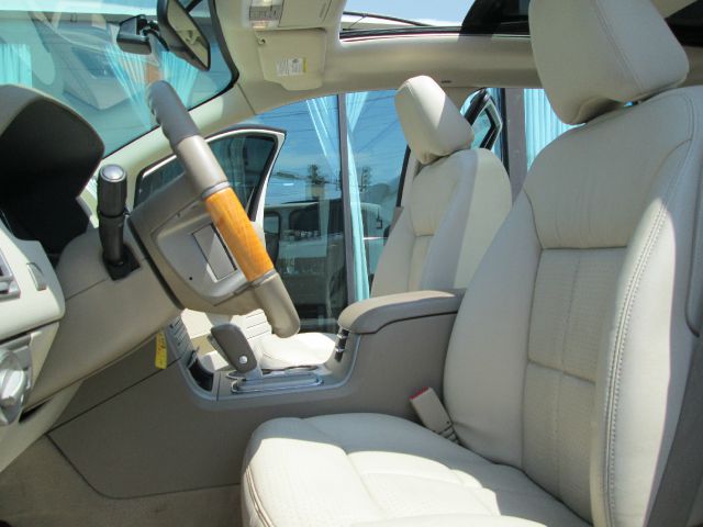 2007 Lincoln MKX Anniversery Addition