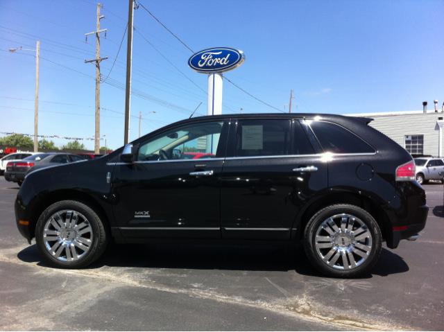 2010 Lincoln MKX Base