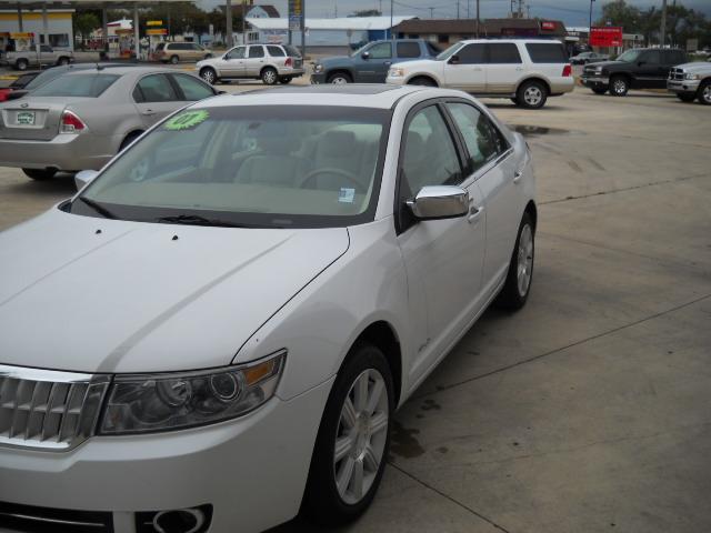2007 Lincoln MKZ Base