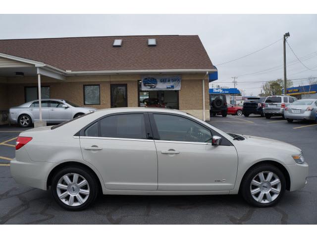 2007 Lincoln MKZ Base