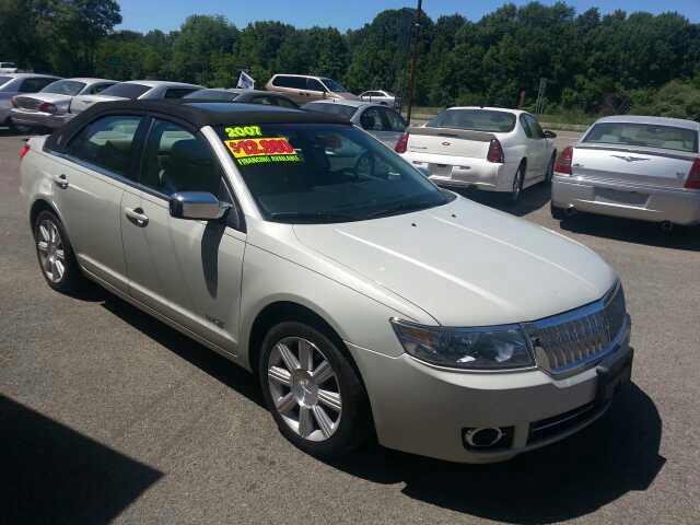 2007 Lincoln MKZ Base