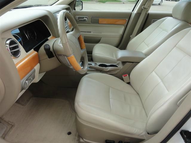 2008 Lincoln MKZ EX - DUAL Power Doors