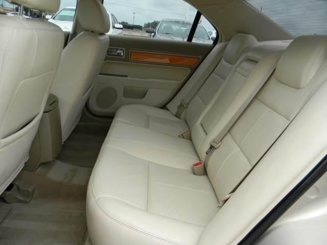 2008 Lincoln MKZ Luxury Sedan Cadillac Factory Certified